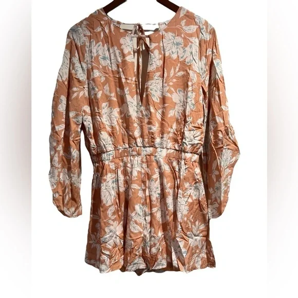 Blush Peach Floral Print Romper Bell Sleeve Small - Picture 4 of 10